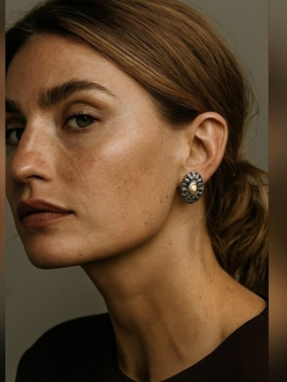 Cute Classic Earrings - Picture 9 of 9